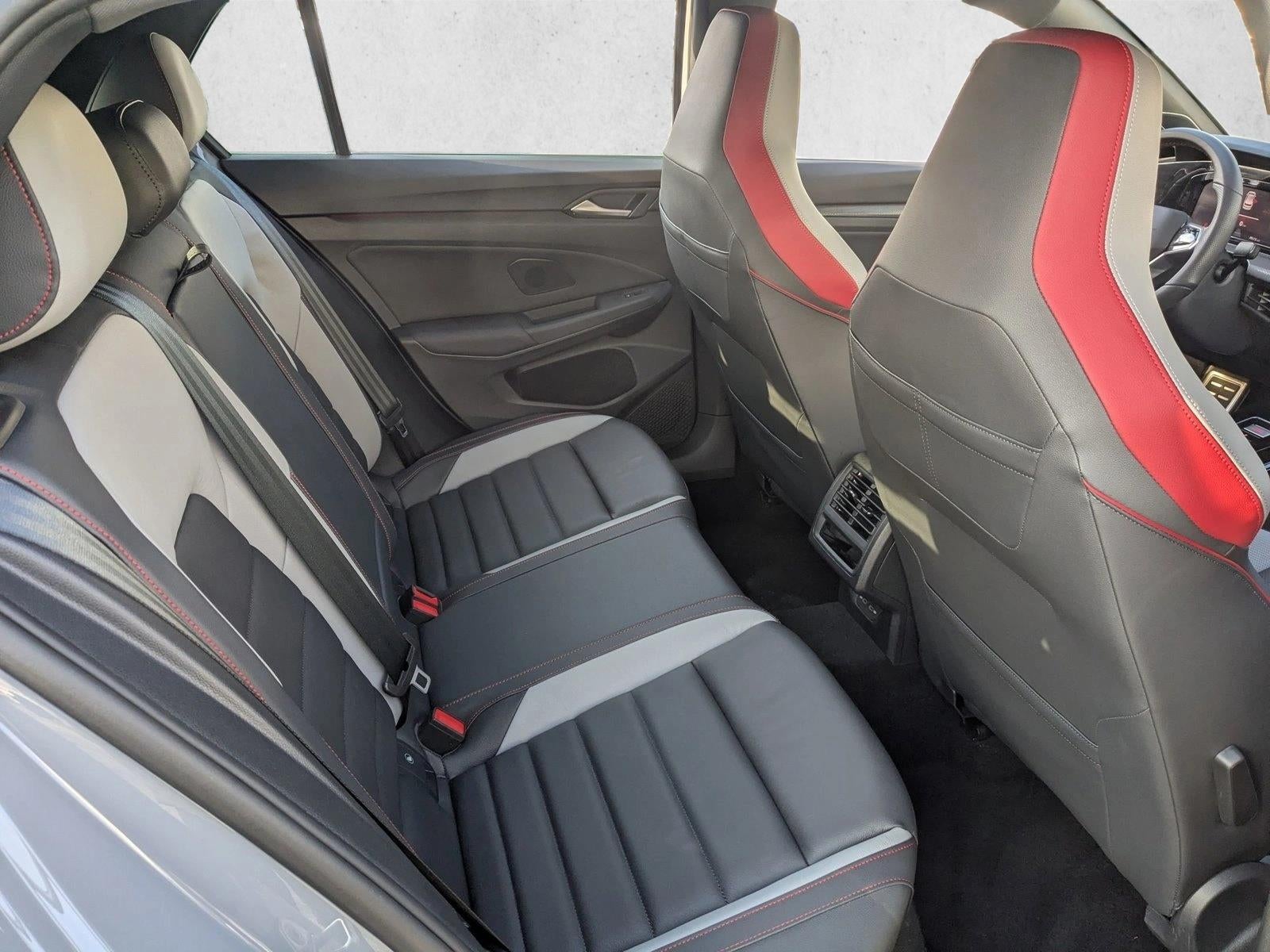 2024 Volkswagen Golf GTI 2.0T SE DSG