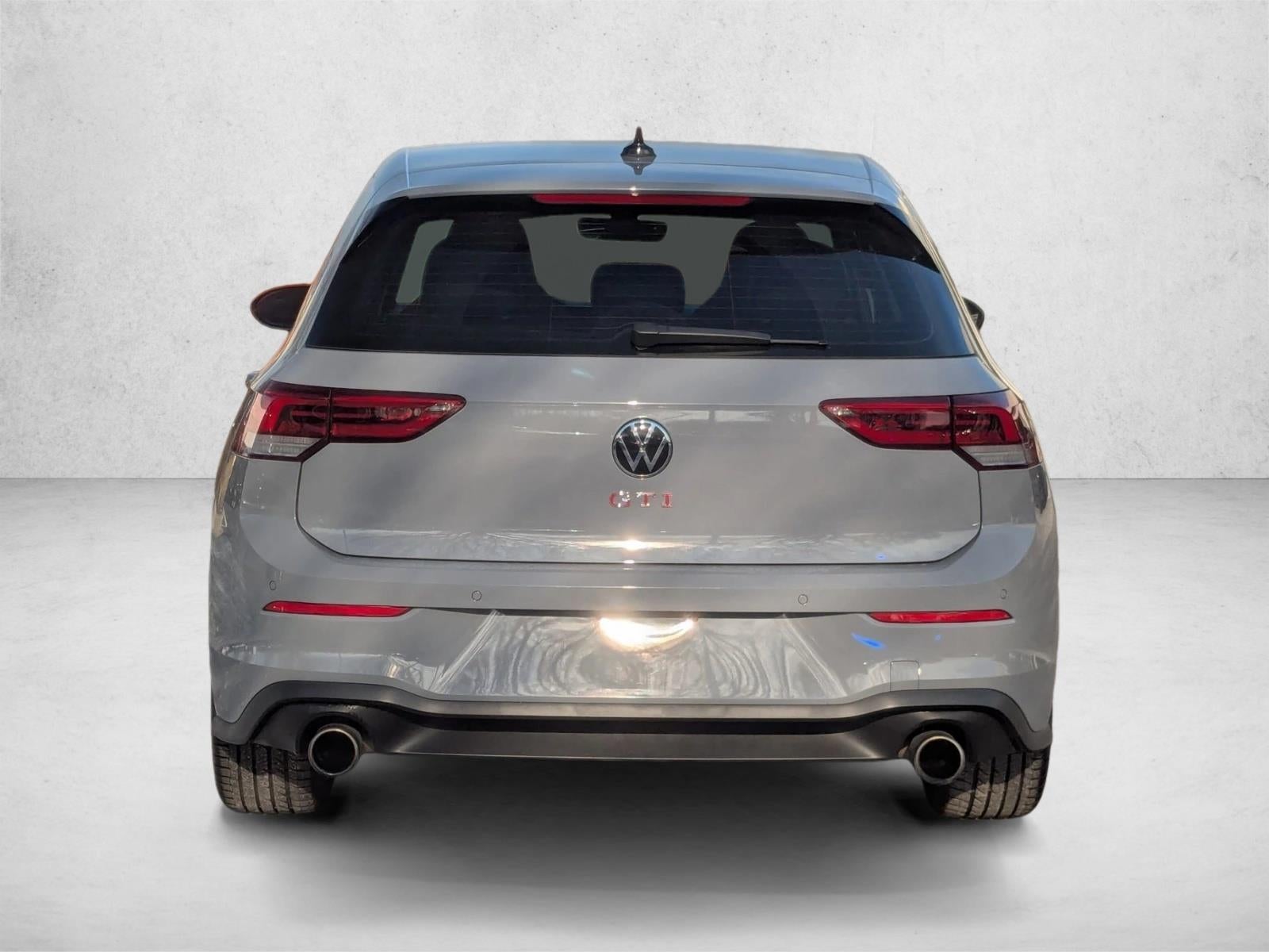 2024 Volkswagen Golf GTI 2.0T SE DSG