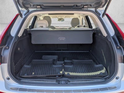 2024 Volvo XC60 Recharge Plug-In Hybrid T8 eAWD PHEV Plus Dark Theme
