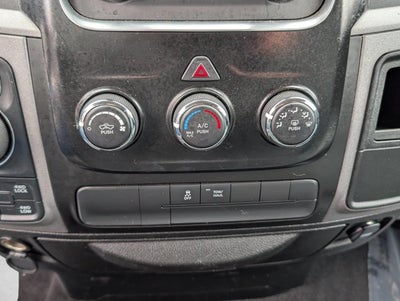 2019 RAM 1500 Classic Express 4x4 Quad Cab 6'4" Box