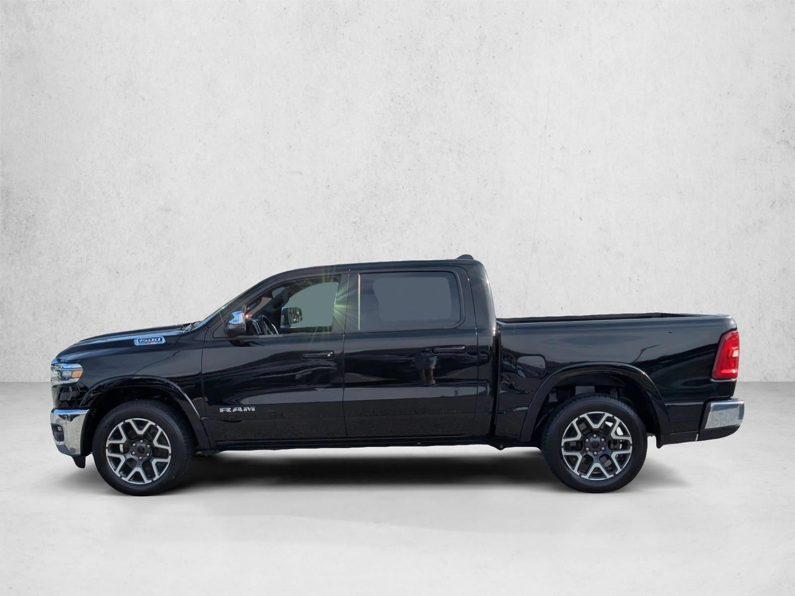 2025 RAM 1500 Laramie 4x4 Crew Cab 5'7" Box
