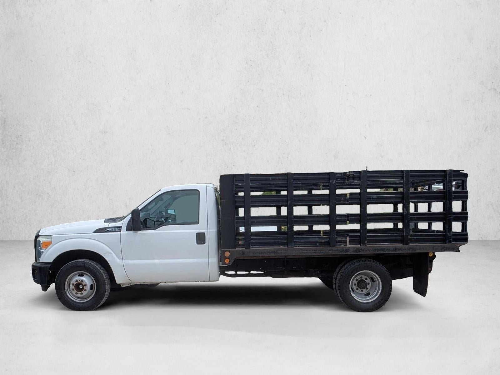 2014 Ford Super Duty F-350 DRW 2WD Reg Cab 141" WB 60" CA XL