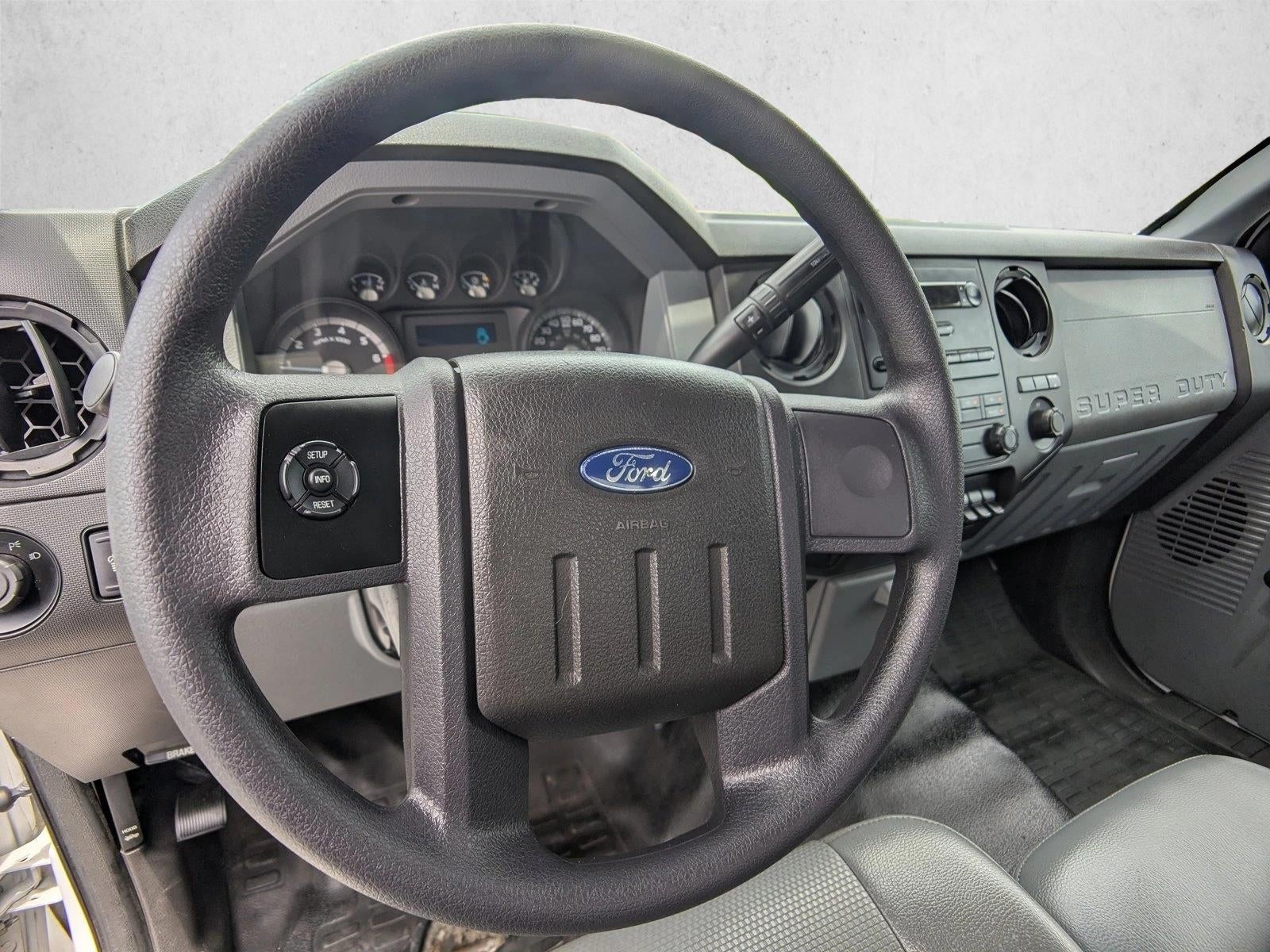 2014 Ford Super Duty F-350 DRW 2WD Reg Cab 141" WB 60" CA XL