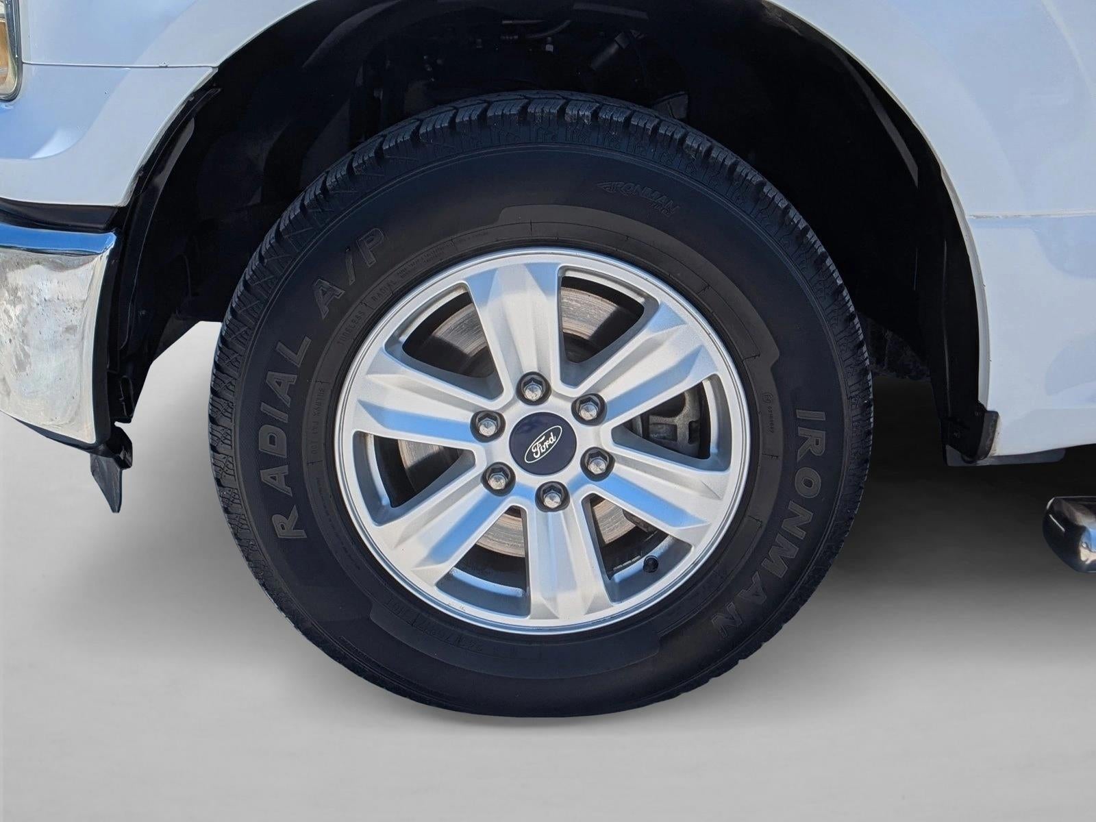 2016 Ford F-150 2WD SuperCrew 5-1/2 Ft Box XLT