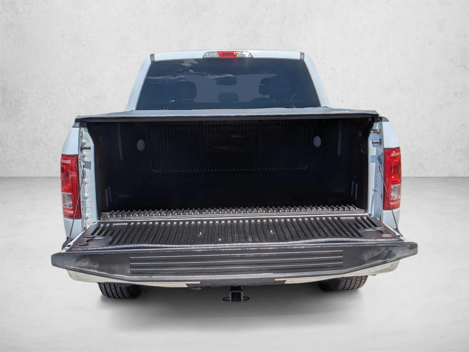 2016 Ford F-150 2WD SuperCrew 5-1/2 Ft Box XLT
