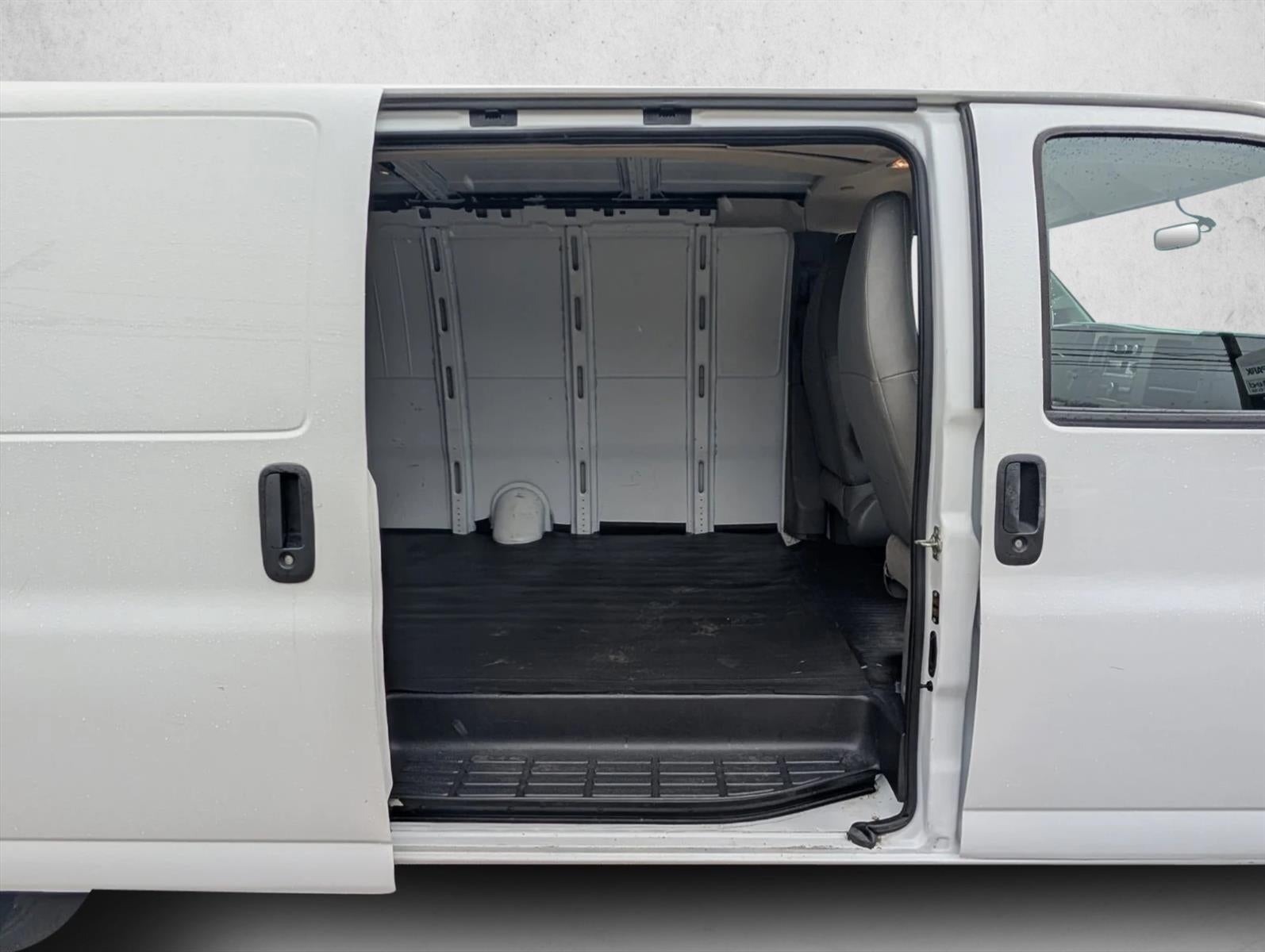 2023 Chevrolet Express Cargo Van 2500 Extended Wheelbase Rear-Wheel Drive