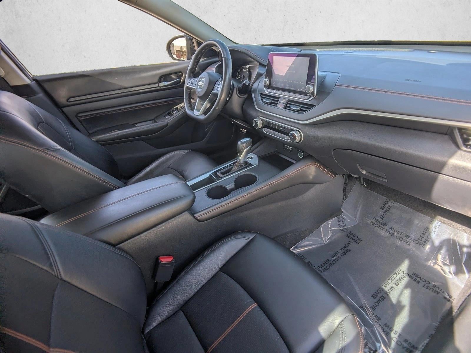 2022 Nissan Altima 2.5 SR Sedan