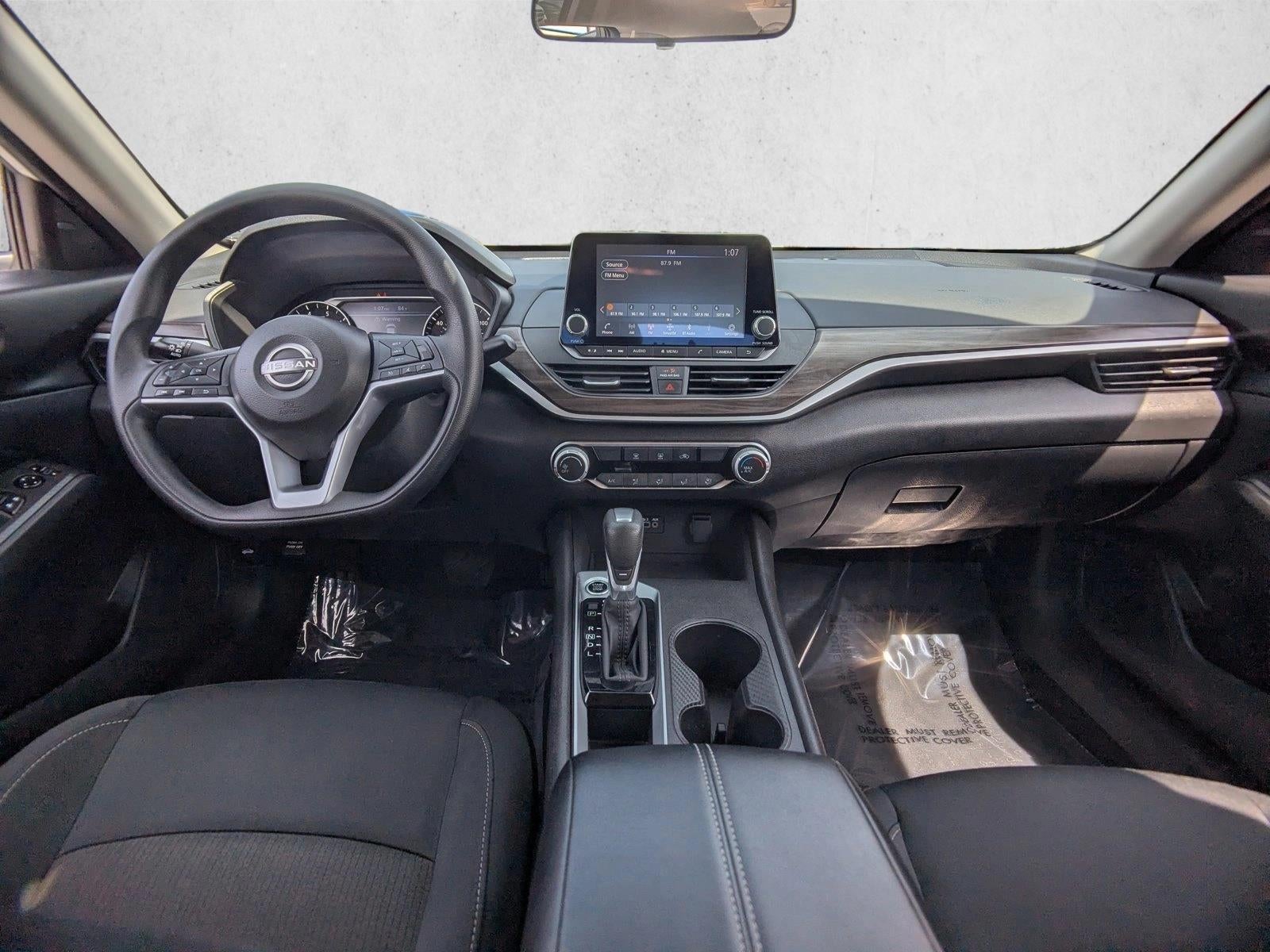 2025 Nissan Altima SV FWD