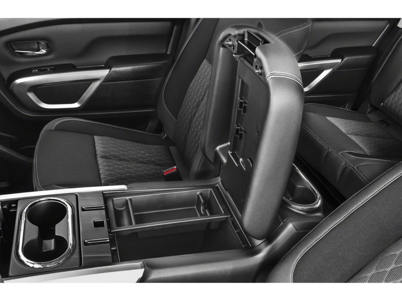 2024 Nissan Titan 4x4 Crew Cab SV