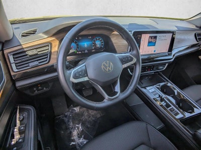 2025 Volkswagen Atlas 2.0T SE w/Technology 4MOTION