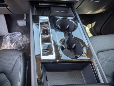 2025 Volkswagen Atlas 2.0T SE w/Technology 4MOTION