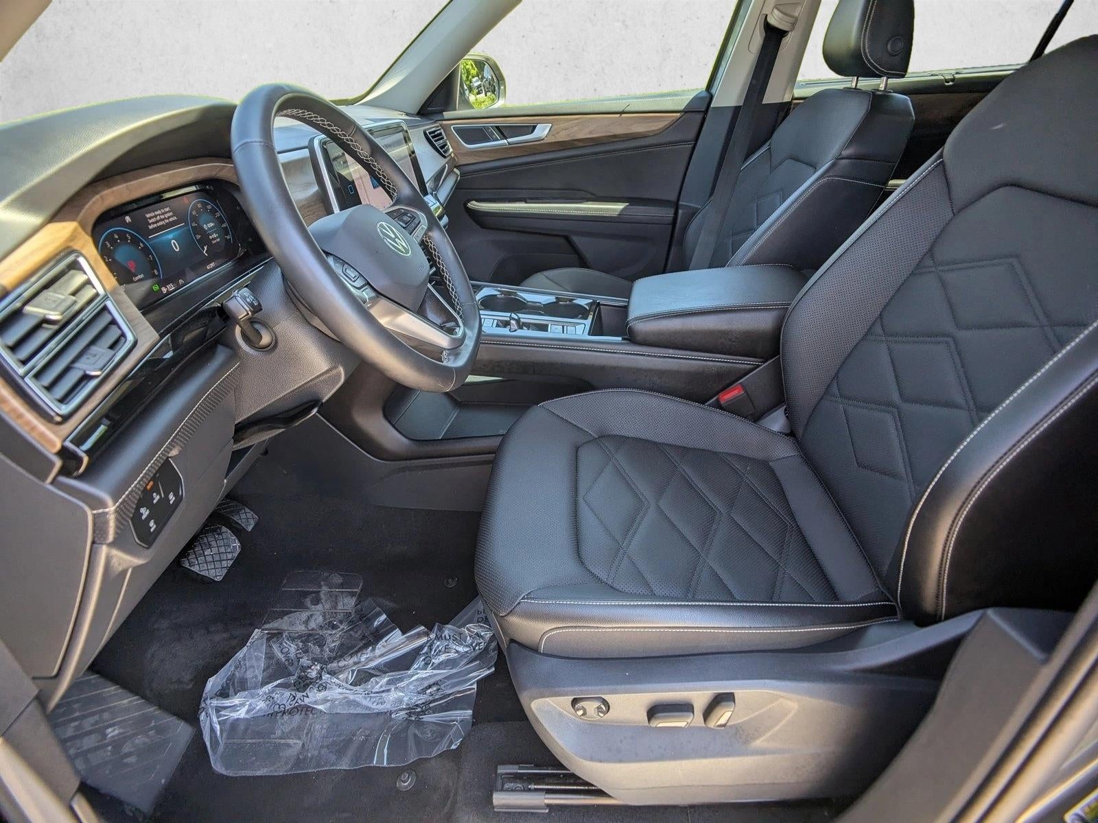 2025 Volkswagen Atlas 2.0T SE w/Technology 4MOTION