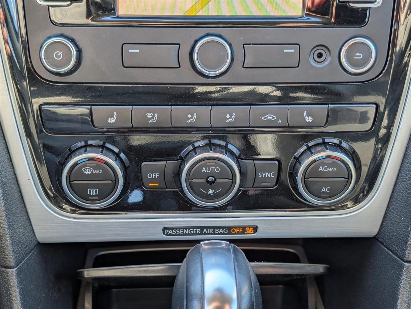 2012 Volkswagen Passat 4dr Sdn 2.5L Manual SE PZEV