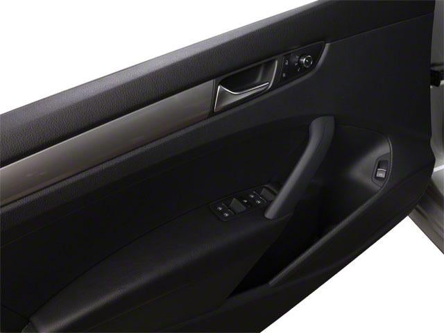 2012 Volkswagen Passat 4dr Sdn 2.5L Manual SE PZEV