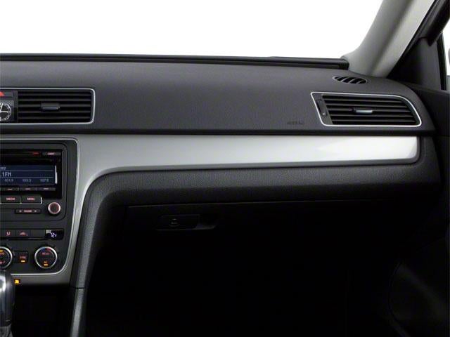 2012 Volkswagen Passat 4dr Sdn 2.5L Manual SE PZEV