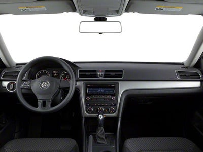 2012 Volkswagen Passat 4dr Sdn 2.5L Manual SE PZEV