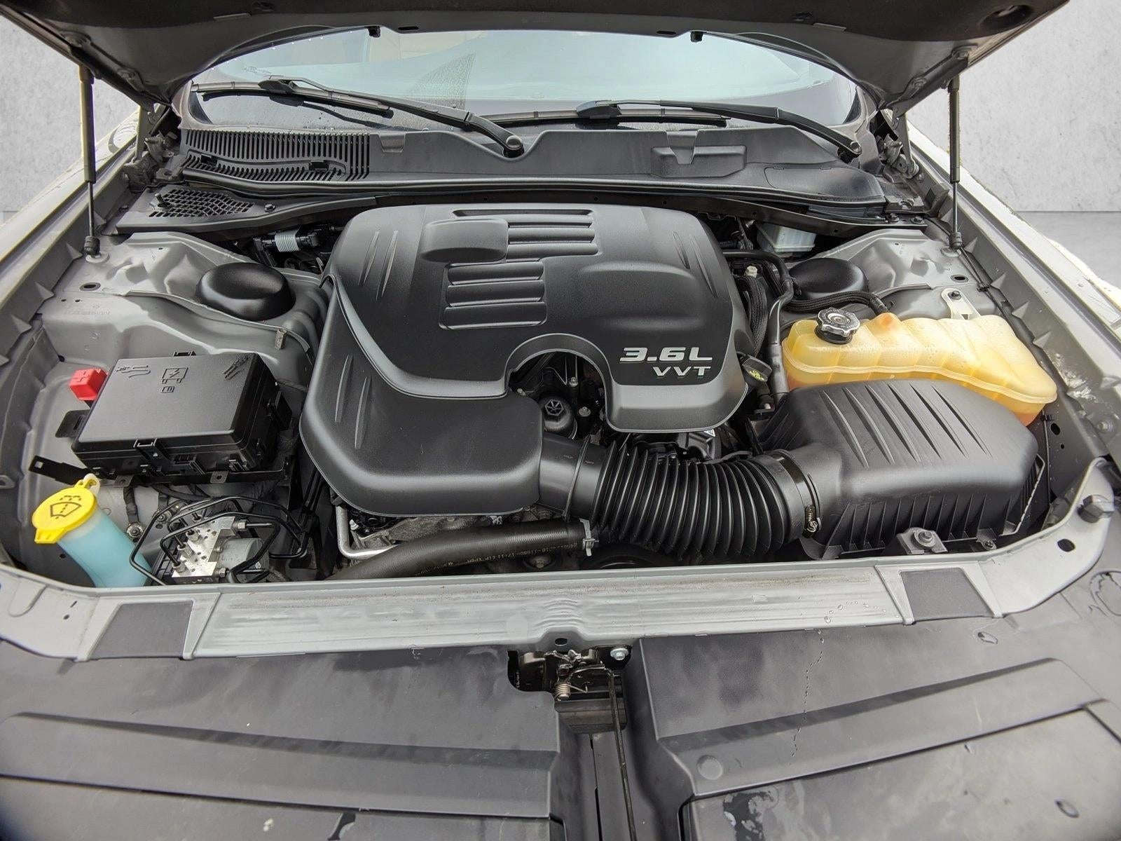 2019 Dodge Challenger SXT RWD