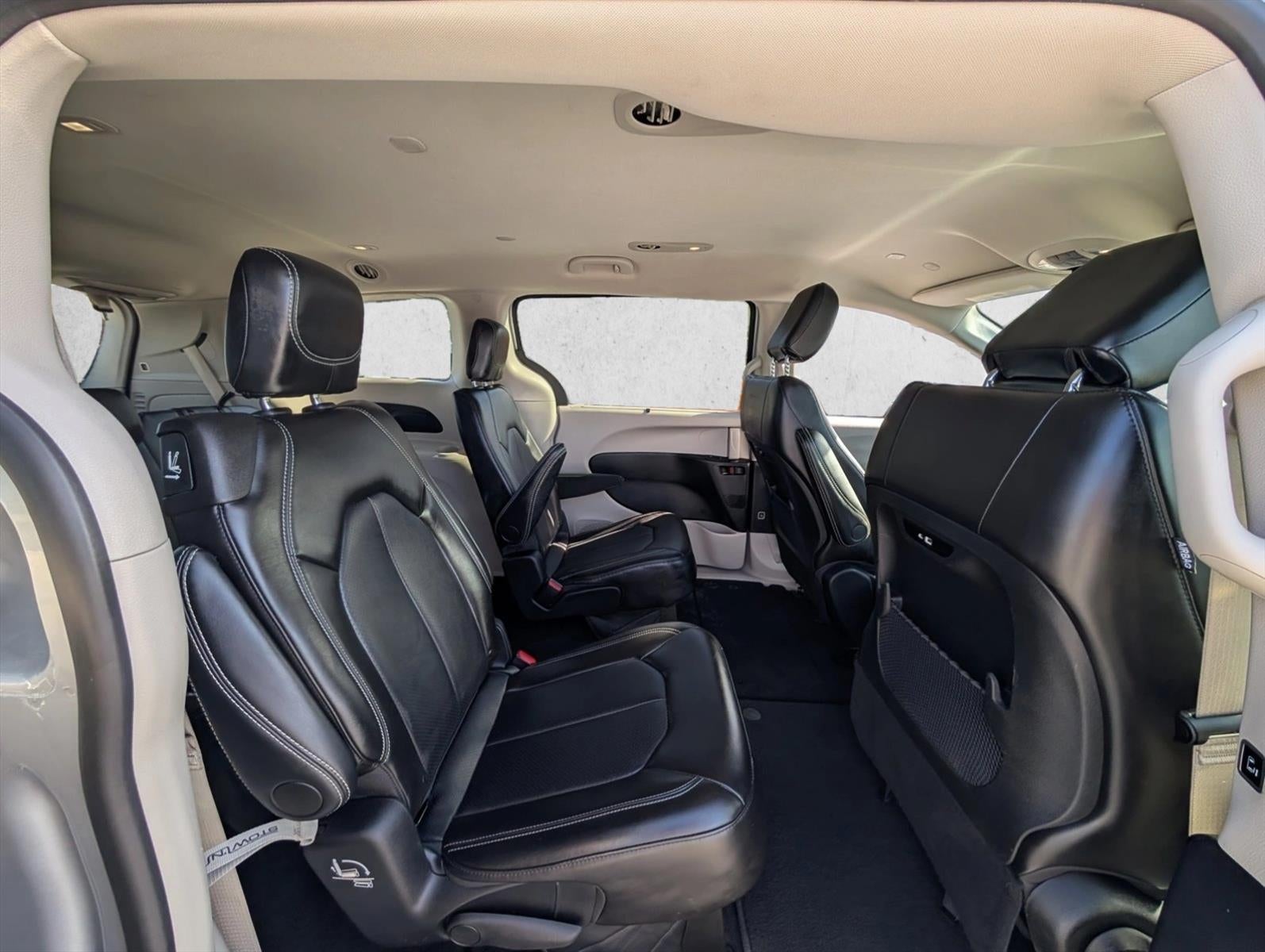 2024 Chrysler Pacifica Touring L FWD