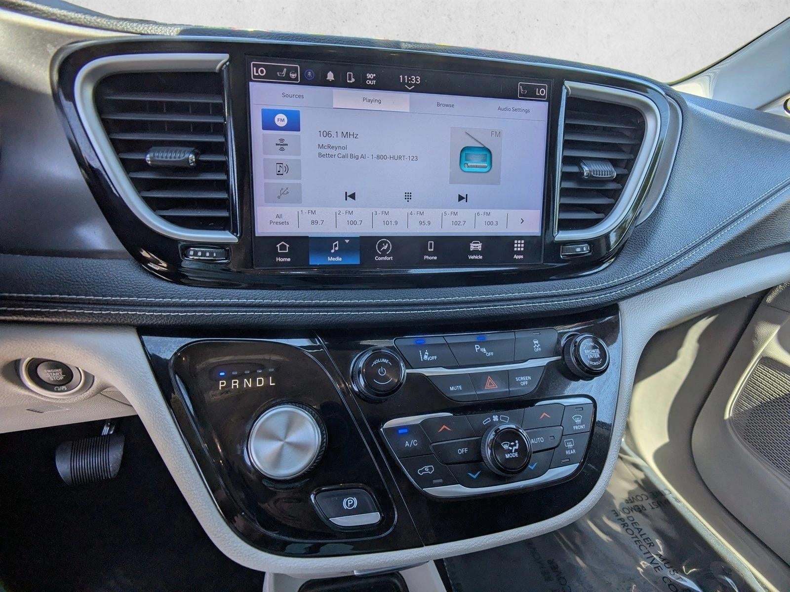 2023 Chrysler Pacifica Hybrid Touring L FWD