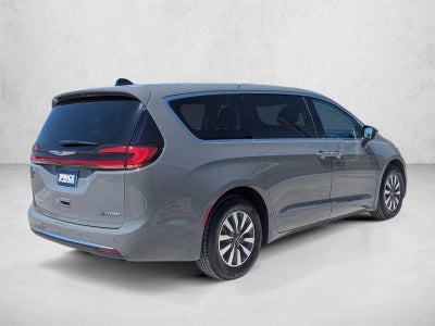 2023 Chrysler Pacifica Hybrid Touring L FWD
