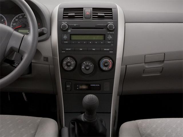 2010 Toyota Corolla 4dr Sdn Auto XLE (Natl)