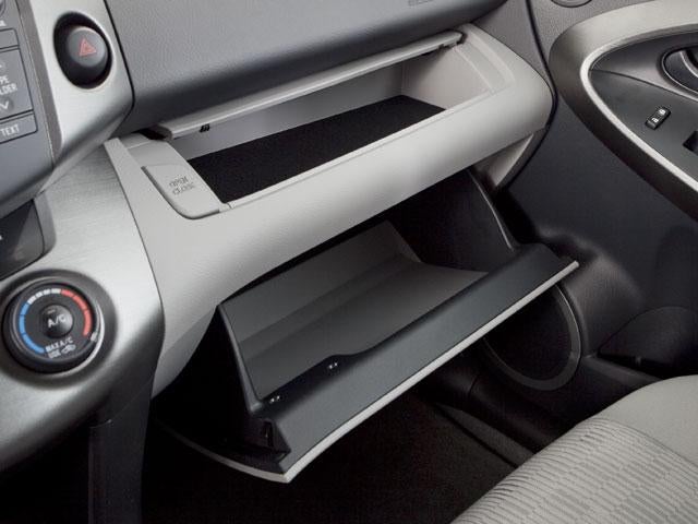 2011 Toyota RAV4 4WD 4dr 4-cyl 4-Spd AT (Natl)