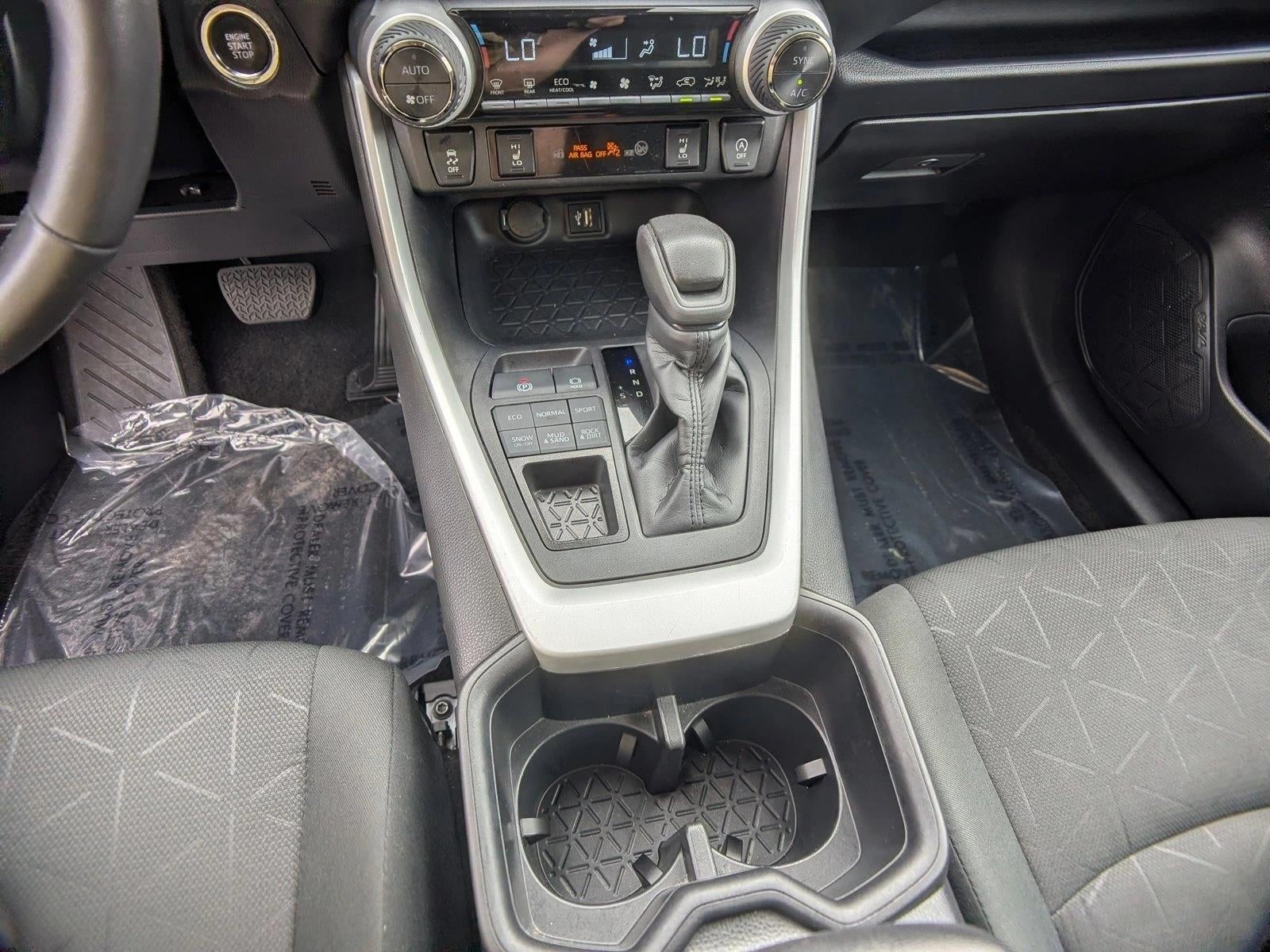 2024 Toyota RAV4 XLE AWD (Natl)