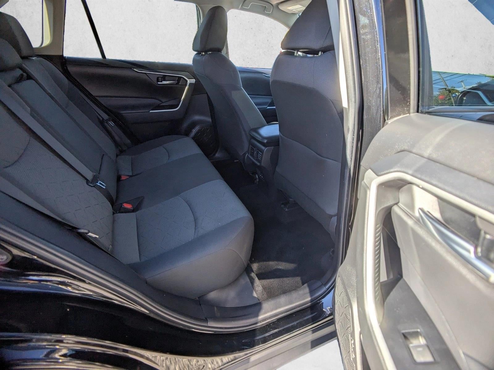 2022 Toyota RAV4 XLE AWD (Natl)