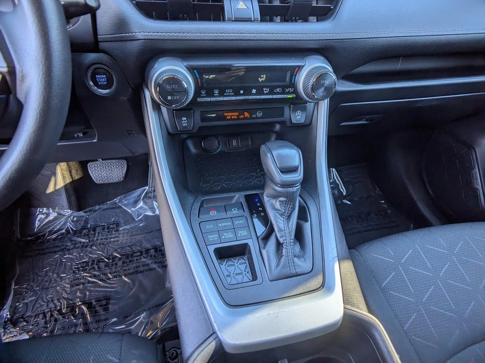 2022 Toyota RAV4 XLE AWD (Natl)