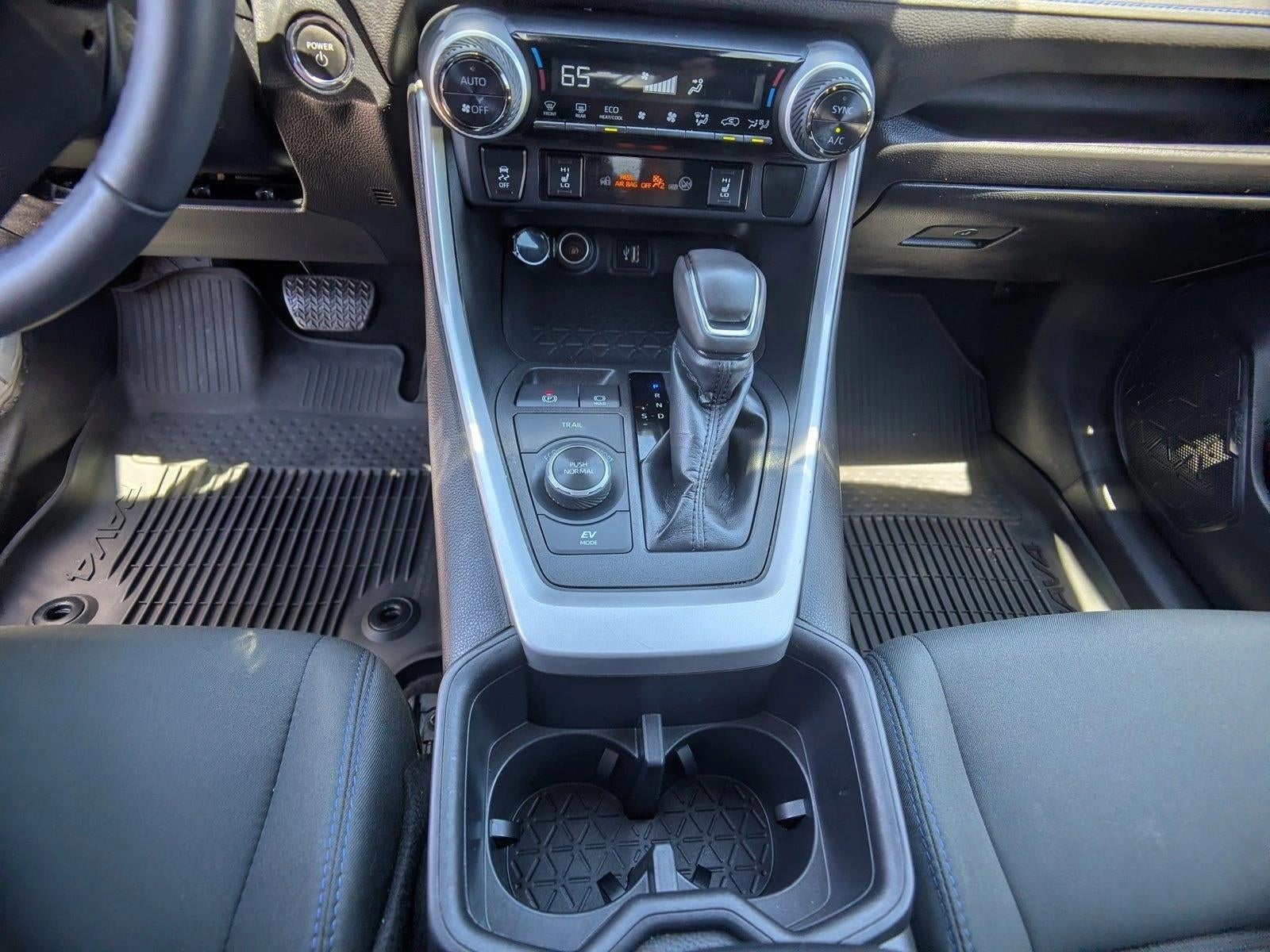 2024 Toyota RAV4 Hybrid SE AWD (Natl)