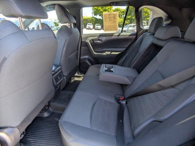 2024 Toyota RAV4 Hybrid SE AWD (Natl)