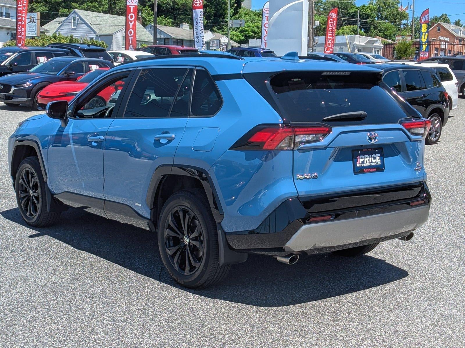 2024 Toyota RAV4 Hybrid SE AWD (Natl)