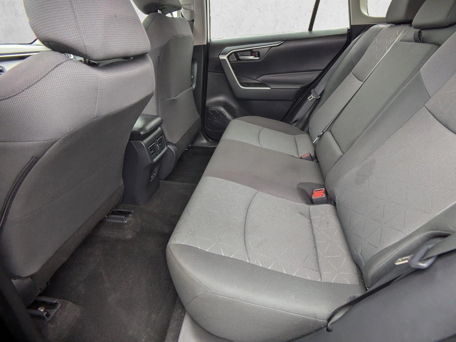 2025 Toyota RAV4 XLE FWD (GS)