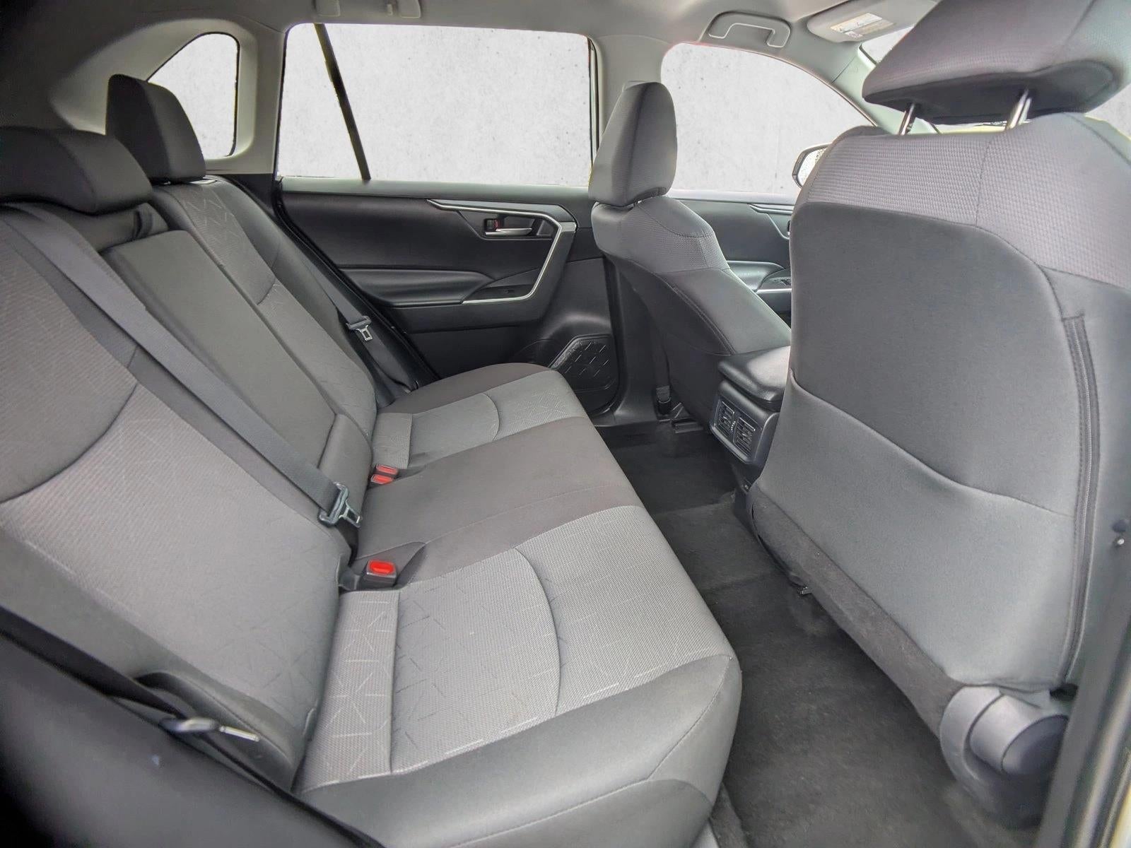 2025 Toyota RAV4 XLE FWD (GS)