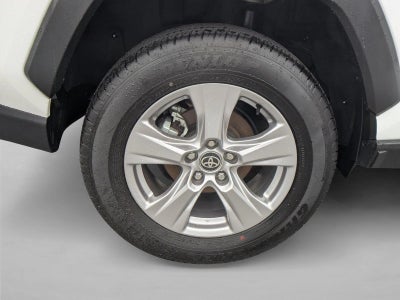 2025 Toyota RAV4 XLE FWD (GS)