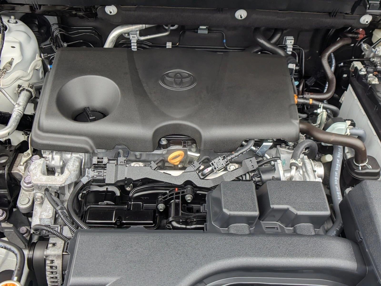 2025 Toyota RAV4 XLE FWD (GS)