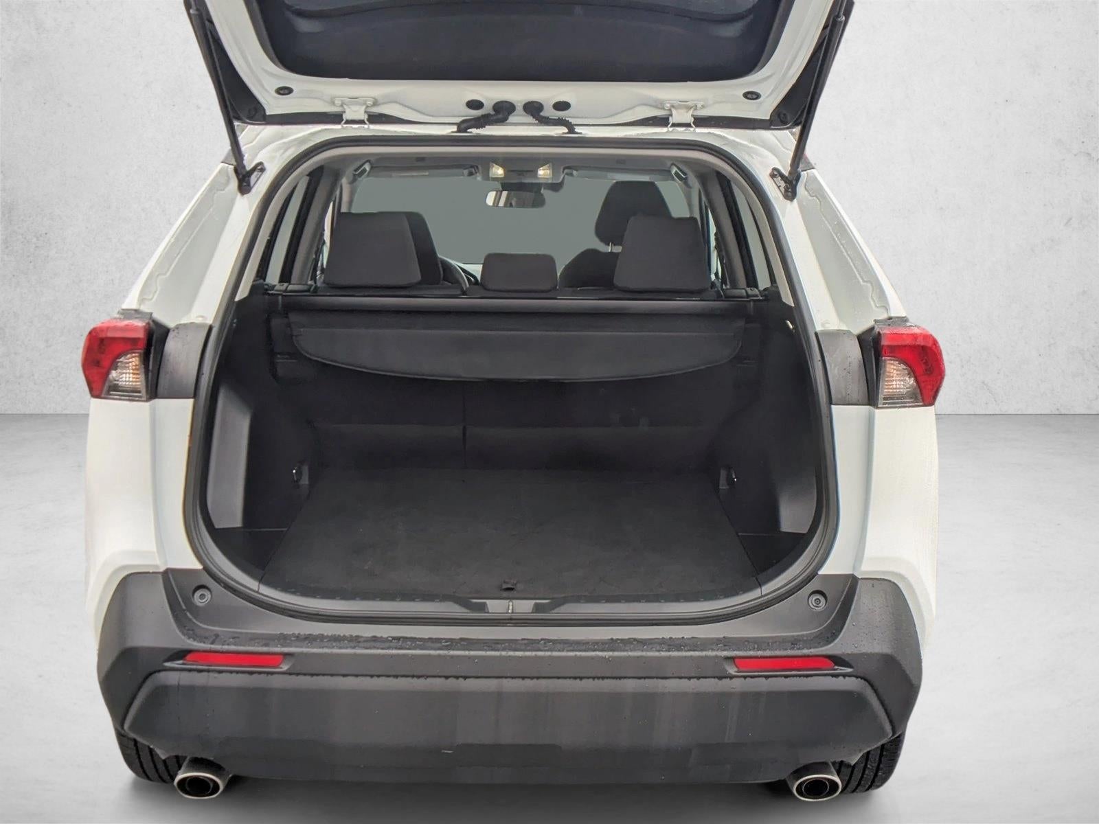 2025 Toyota RAV4 XLE FWD (GS)