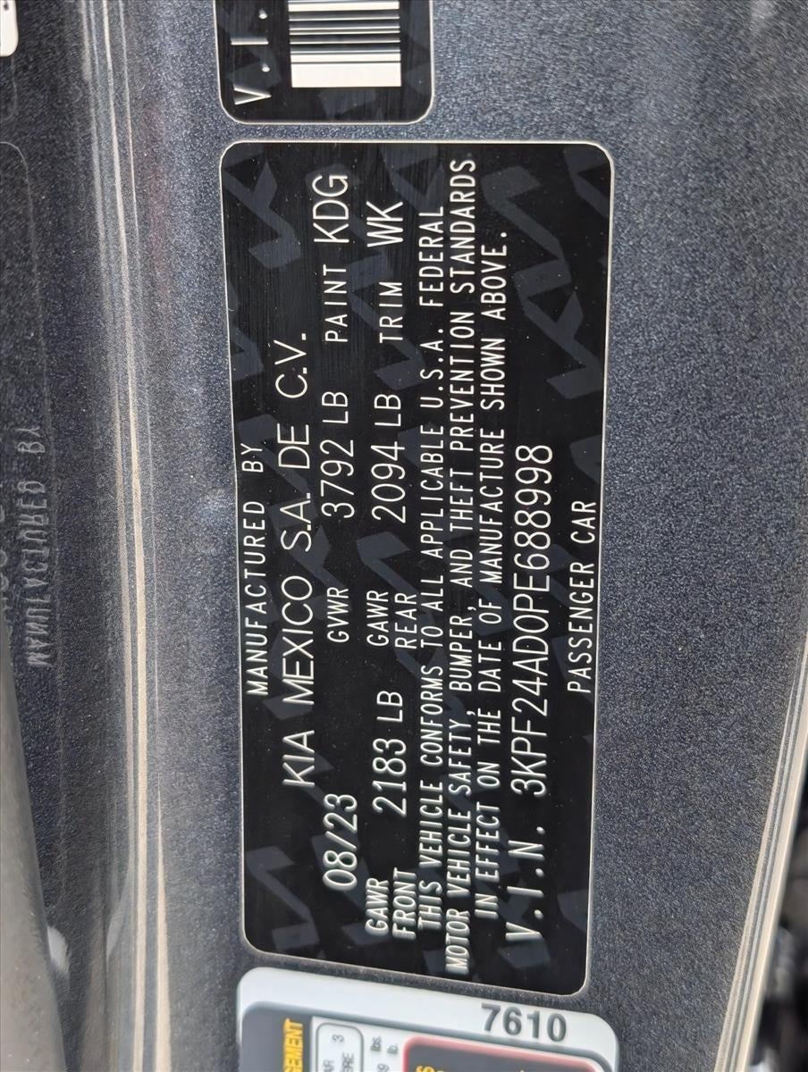 2023 Kia Forte LXS IVT