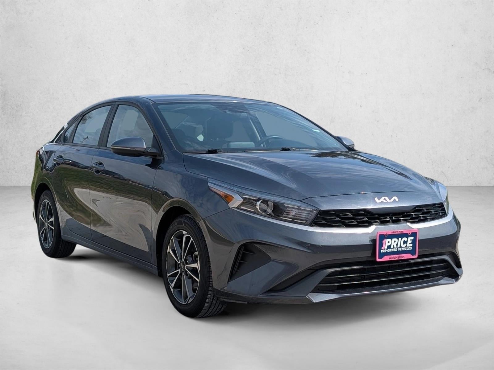 2023 Kia Forte LXS IVT