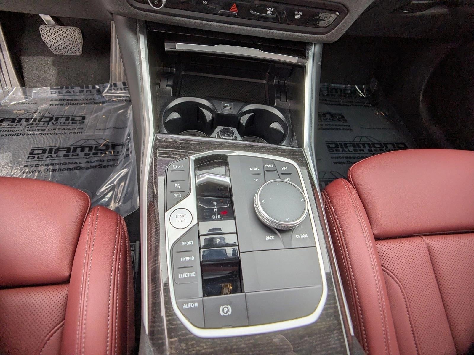 2023 BMW 330e xDrive Plug-In Hybrid