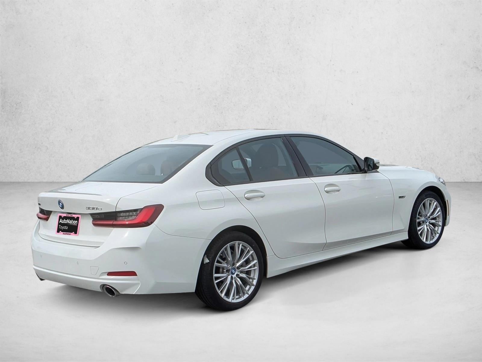 2023 BMW 330e xDrive Plug-In Hybrid