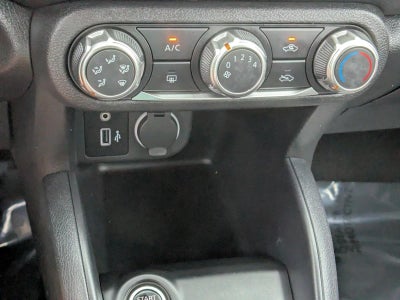 2024 Nissan Kicks S FWD