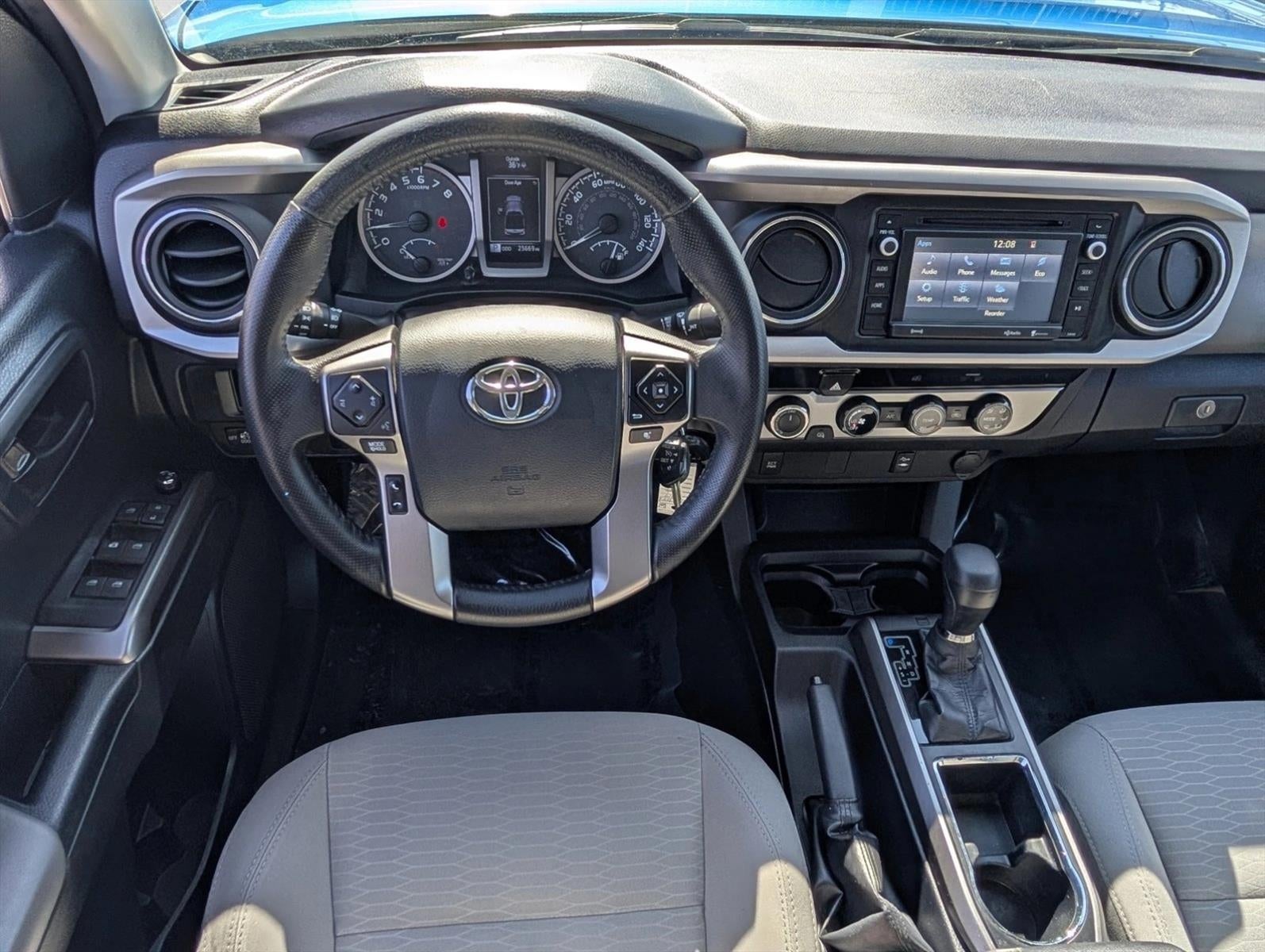 2017 Toyota Tacoma SR5 Double Cab 5' Bed V6 4x4 AT (Natl)