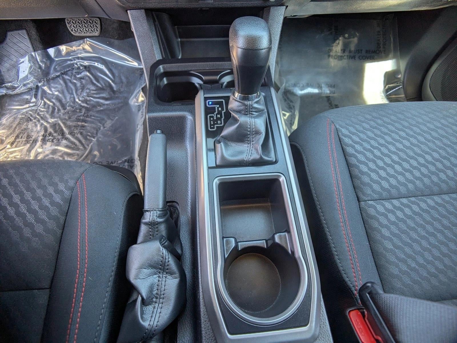 2023 Toyota Tacoma 4WD 4WD SR5 Double Cab 5' Bed V6 AT (Natl)