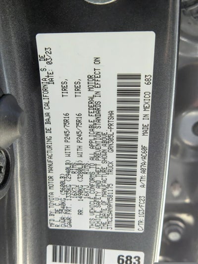 2023 Toyota Tacoma 4WD 4WD SR5 Double Cab 5' Bed V6 AT (Natl)