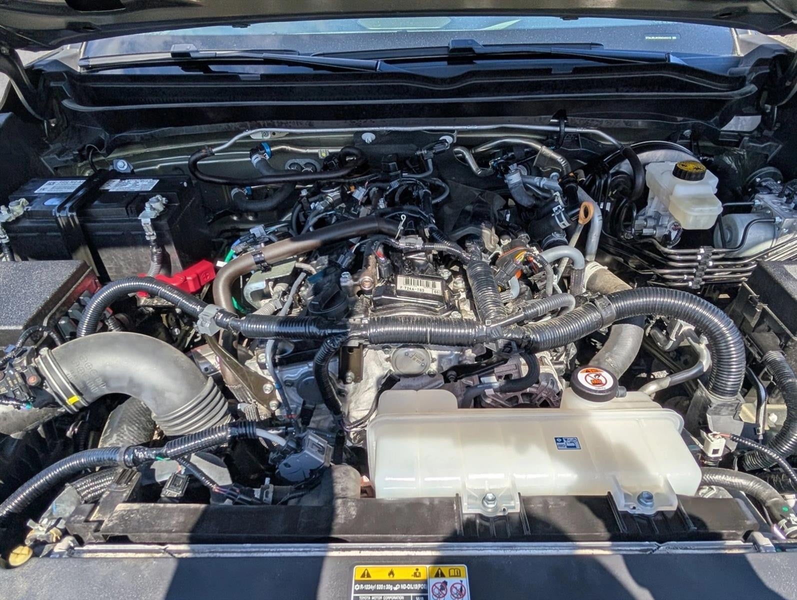 2024 Toyota Tacoma 4WD 4WD TRD Off Road Double Cab 6' Bed AT (Natl)