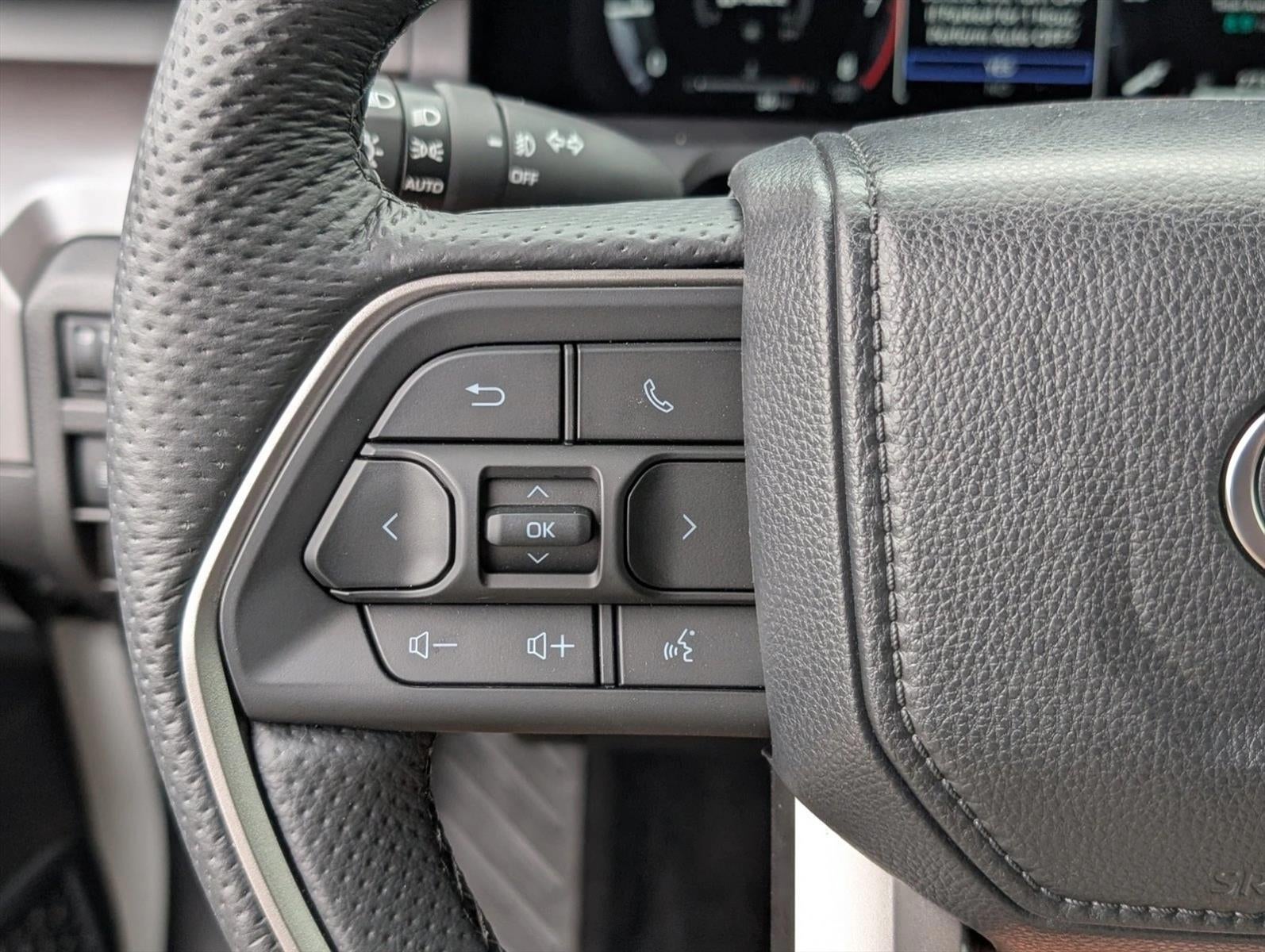 2024 Toyota Tacoma 4WD 4WD TRD Off Road Double Cab 5' Bed AT (Natl)