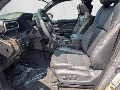 2025 Toyota Tacoma 4WD 4WD Limited Double Cab 5' Bed AT (Natl)