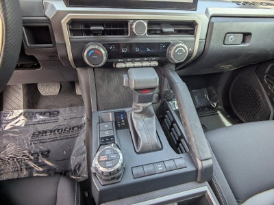 2024 Toyota Tacoma 4WD 4WD TRD Off Road Double Cab 5' Bed AT (Natl)