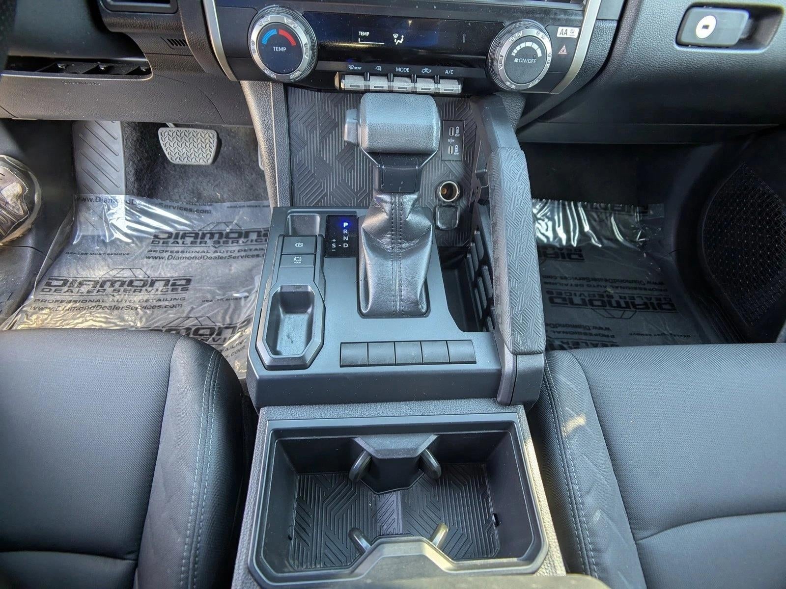 2024 Toyota Tacoma 2WD 2WD SR XtraCab 6' Bed AT (GS)